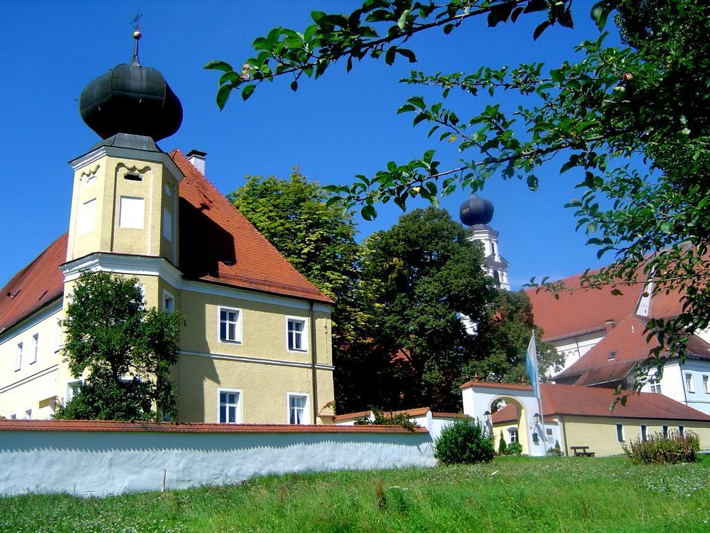 Klosterhof St. Salvator Бад Грисбах Екстериор снимка